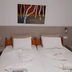 Era Studios2 بيت ضيافة 3*