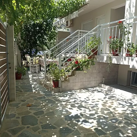Guest house Era Skiathos Town