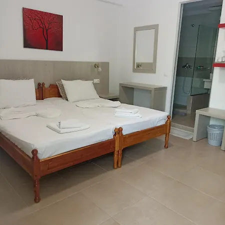 Guest house Era Skiathos Town
